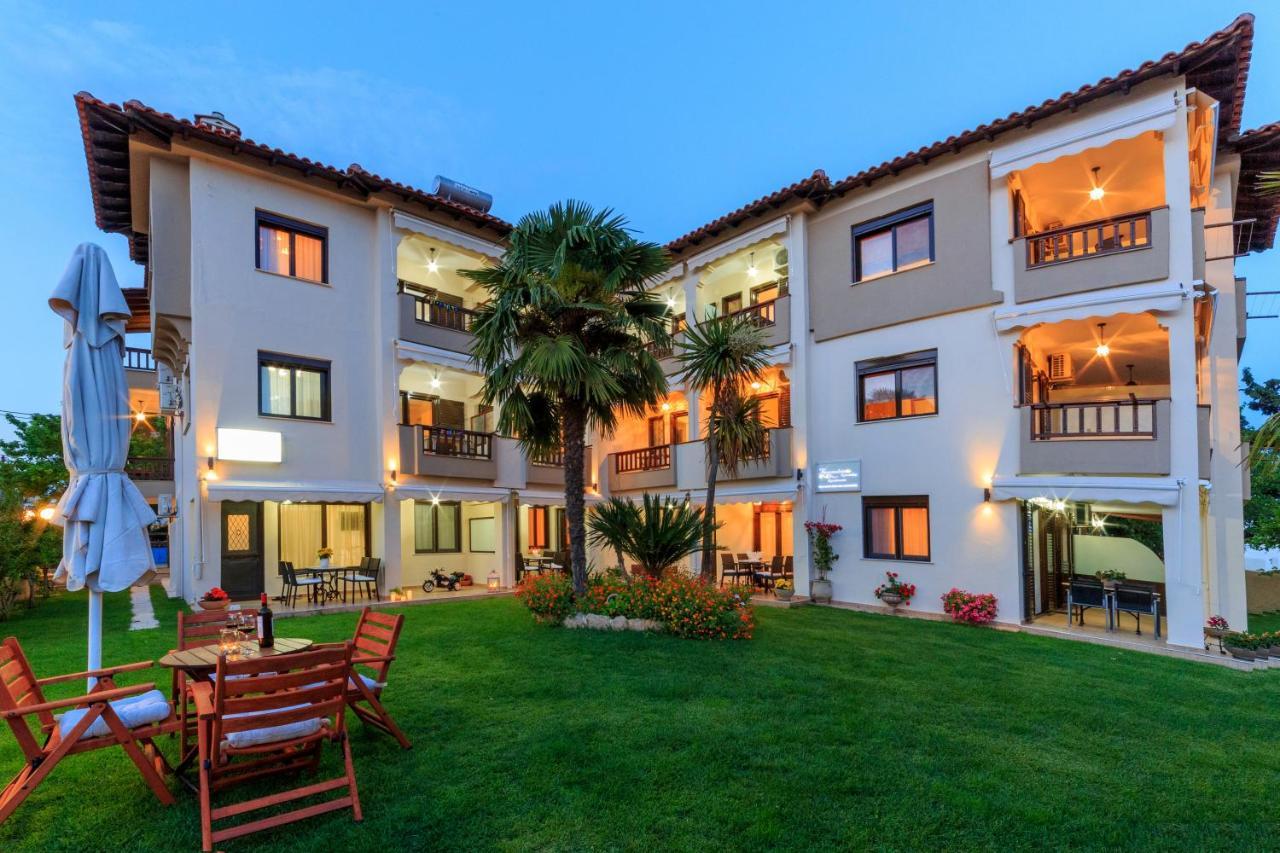 Apartments Kassandrinos-Maria Nikiti (Sithonia) Exterior foto